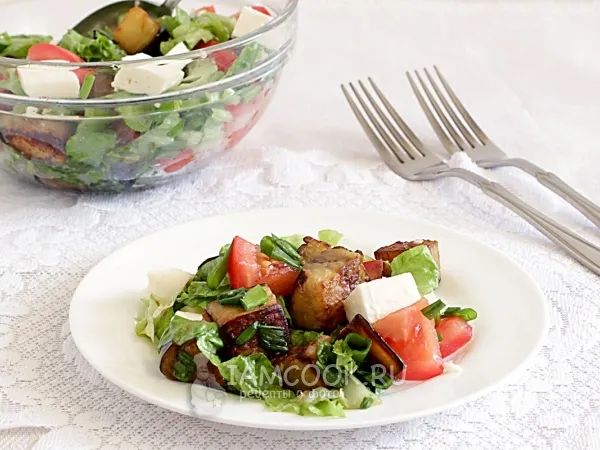 Фото блюда: Жареные баклажаны с помидорами и зеленью