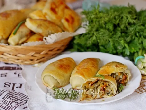 Фото блюда: Вэрзэре (молдавские пирожки)