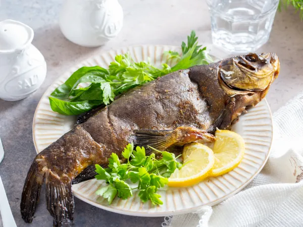 Фото блюда: Линь в духовке в фольге