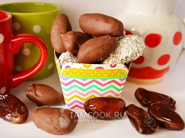 Фото блюда: Конфеты «Финики в шоколаде»