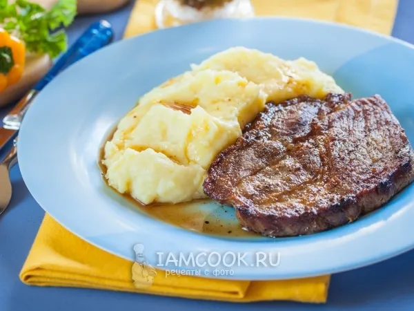 Фото блюда: Стейк из свинины на сковороде гриль