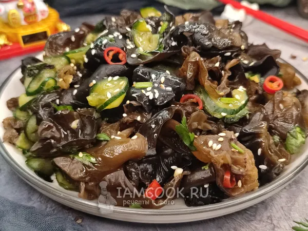 Фото блюда: Огурцы с древесными грибами