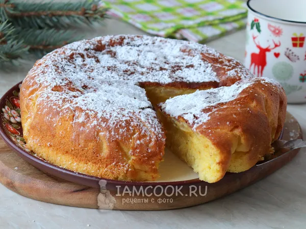 Фото блюда: Шарлотка на молоке в мультиварке