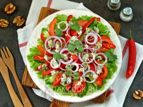 Фото блюда: Грузинский салат с ореховой заправкой