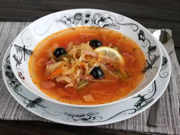 Фото блюда: Солянка сборная в мультиварке