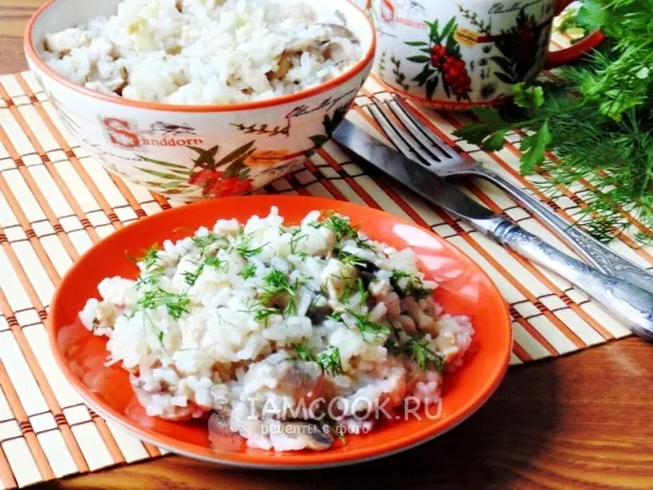 Фото блюда: Рис с шампиньонами и рубленой курицей