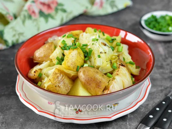 Фото блюда: Капуста с картошкой в рукаве в духовке