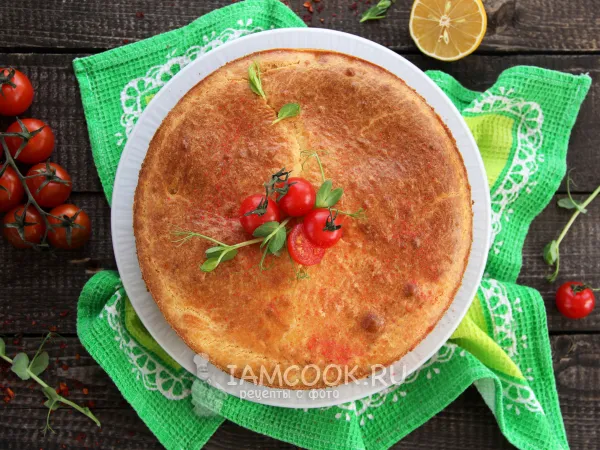 Фото блюда: Заливной пирог с капустой и сосисками в духовке (на кефире)