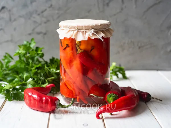 Фото блюда: Маринованный острый перец на зиму целиком с семенами