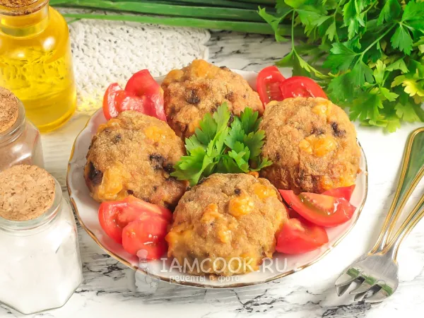 Фото блюда: Куриные биточки с грибами