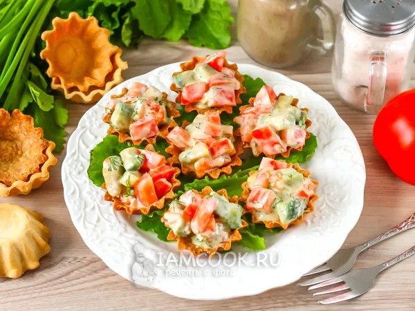 Фото блюда: Тарталетки с авокадо и помидорами