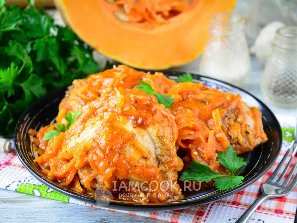 Фото блюда: Тушеная курица с тыквой