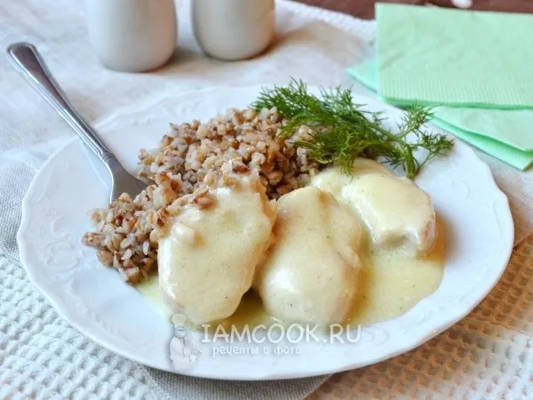 Фото блюда: Куриное филе в сметанном соусе