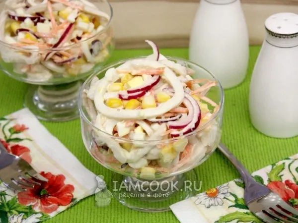 Фото блюда: Салат с кальмарами и кукурузой