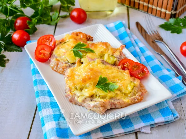 Фото блюда: Мясо по-французски с солеными огурцами