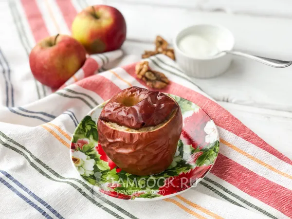 Фото блюда: Яблоко, фаршированное творогом и овсянкой, в духовке