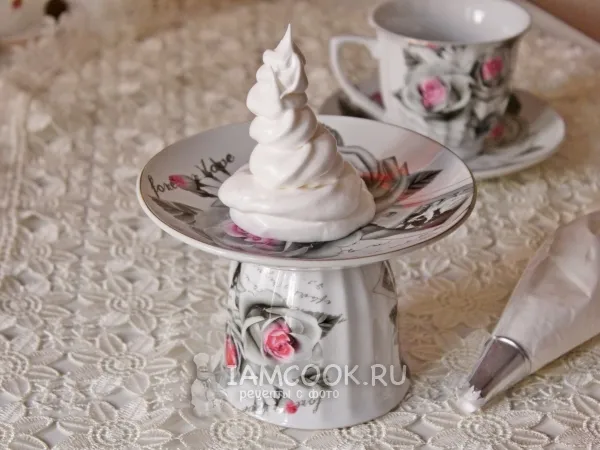 Фото блюда: Меренга Итальянская (на сахарном сиропе)