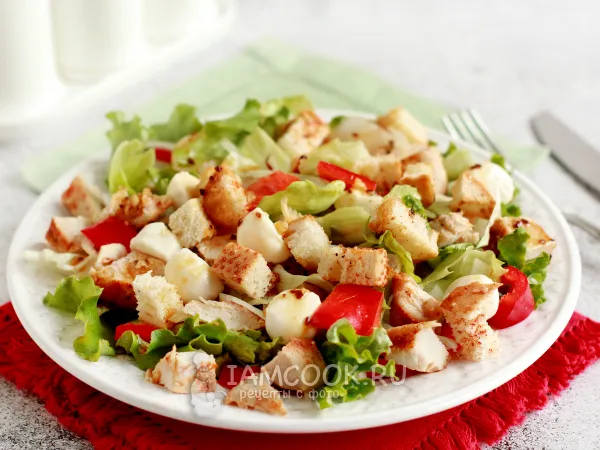 Фото блюда: Салат «Переполох» с курицей