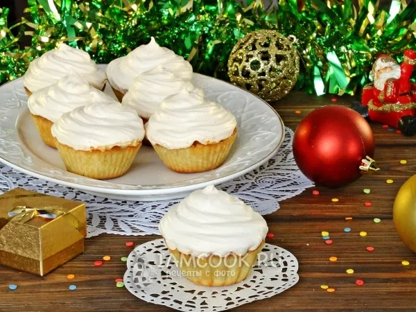 Фото блюда: Корзиночки с яблоками и меренгой