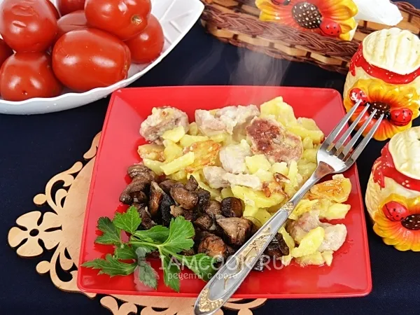 Фото блюда: Жареная картошка с мясом в мультиварке