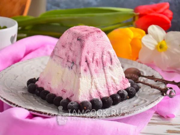 Фото блюда: Творожная пасха со смородиной