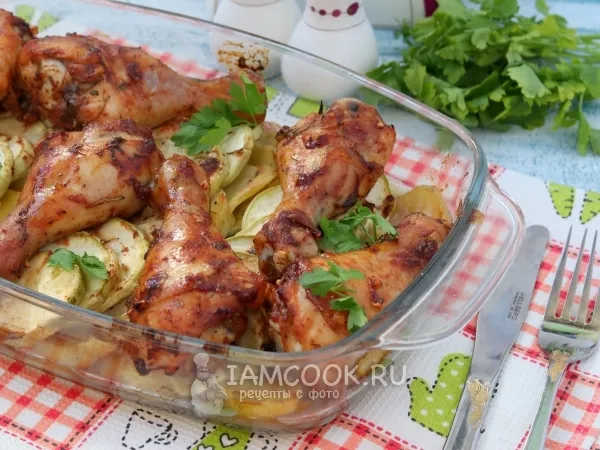 Фото блюда: Куриные голени с кабачками и картофелем