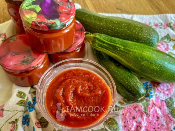 Фото блюда: Кетчуп из кабачков с томатной пастой