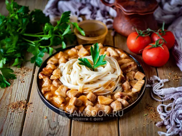 Фото блюда: Гуляш из свинины в мультиварке Редмонд