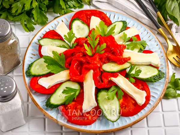 Фото блюда: Салат с камамбером