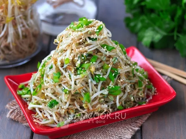 Фото блюда: Корейский салат из пророщенного маша