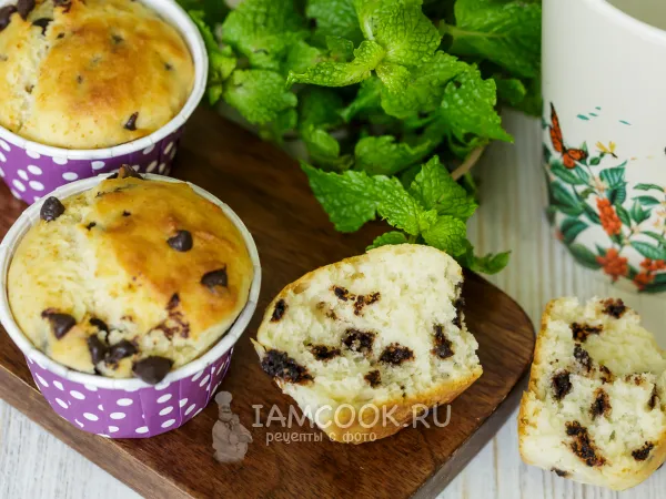 Фото блюда: Кексы на кефире с шоколадом