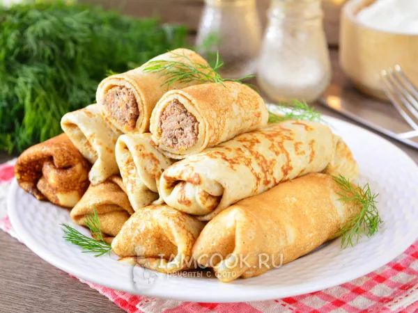 Фото блюда: Блины с куриной печенью луком и морковью