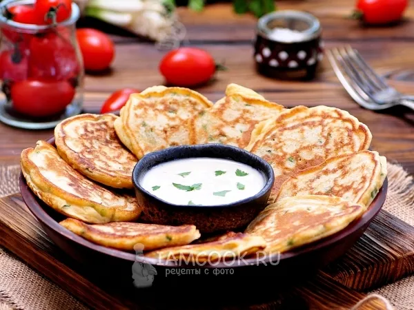 Фото блюда: Оладьи с зеленым луком и яйцом