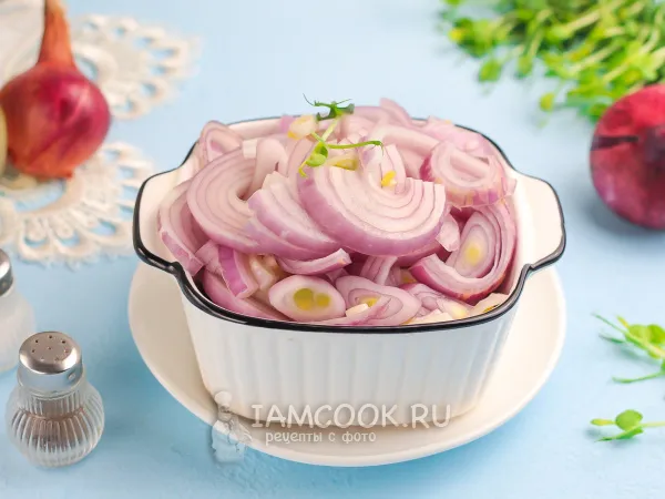 Фото блюда: Квашеный красный лук