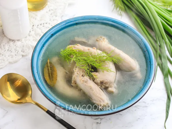 Фото блюда: Бульон из куриных шеек