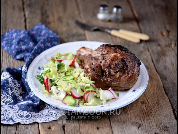 Фото блюда: Ножка индейки, запеченная в духовке