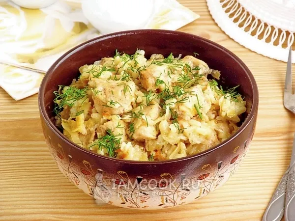 Фото блюда: Куриное филе с квашеной капустой и рисом