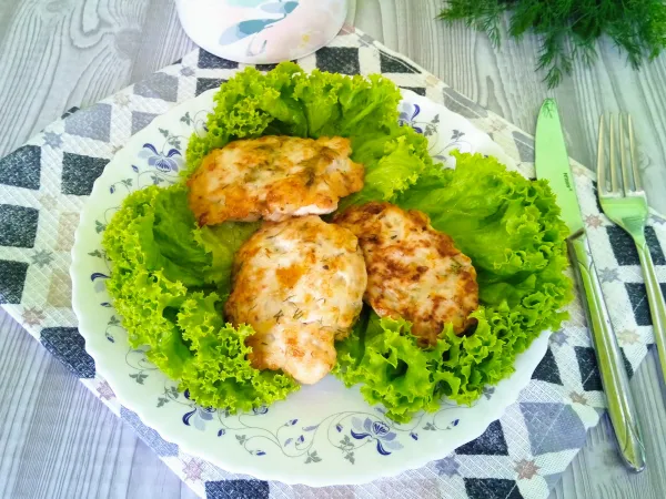 Фото блюда: Рубленые котлеты из индейки с сыром
