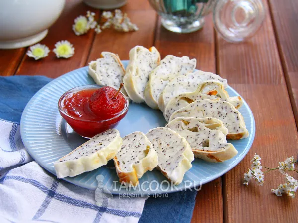 Фото блюда: Рулет из лаваша с творогом и маком