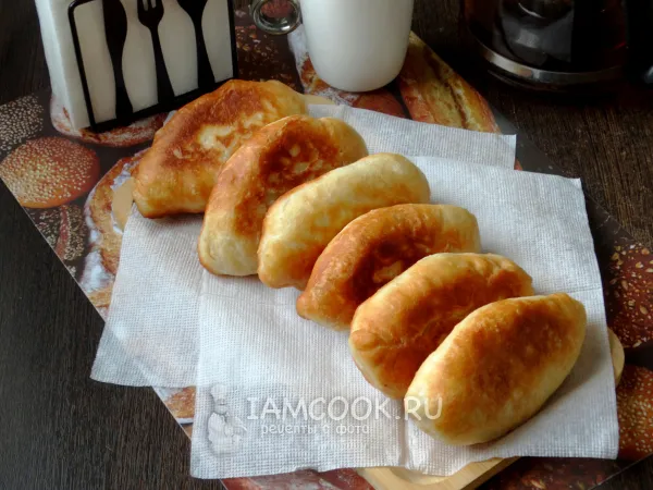 Фото блюда: Пирожки с рыбой и картошкой