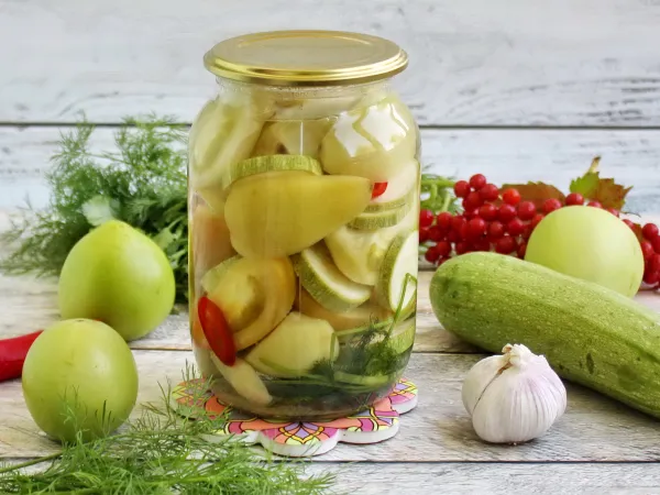 Фото блюда: Зеленые помидоры с кабачками на зиму