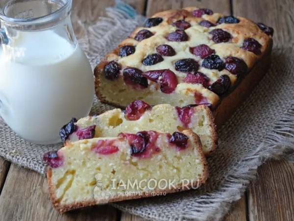 Фото блюда: Пирог с черешней и творогом