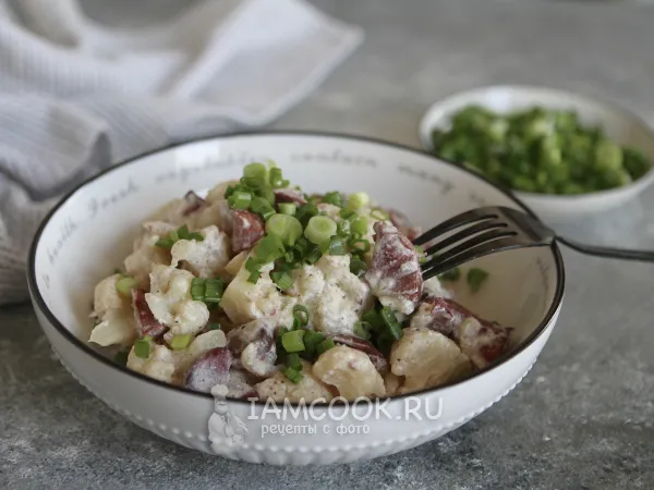 Фото блюда: Куриная печень с цветной капустой на сковороде