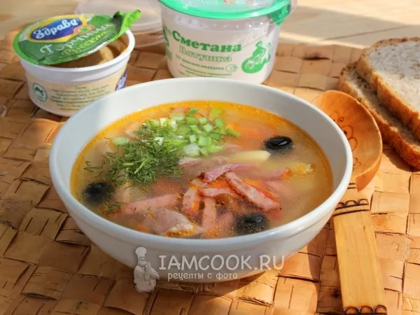 Фото блюда: Мясная солянка в мультиварке