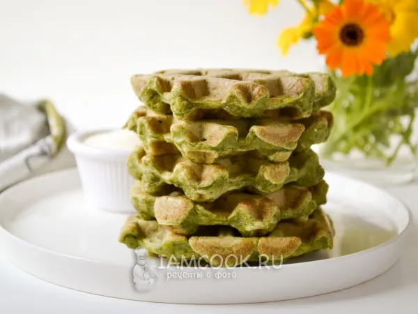 Фото блюда: Вафли из кабачков и шпината