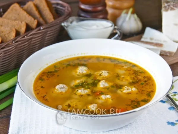 Фото блюда: Щи из квашеной капусты с куриными фрикадельками