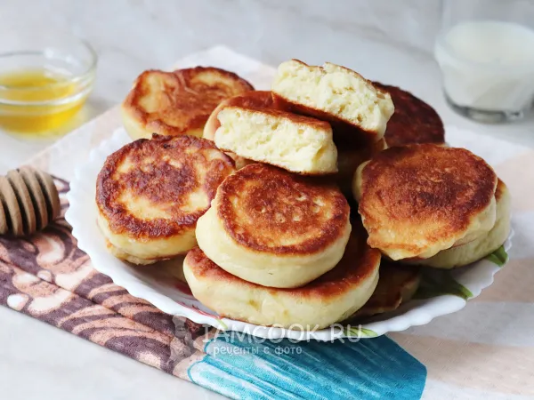 Фото блюда: Оладьи на живых дрожжах и молоке