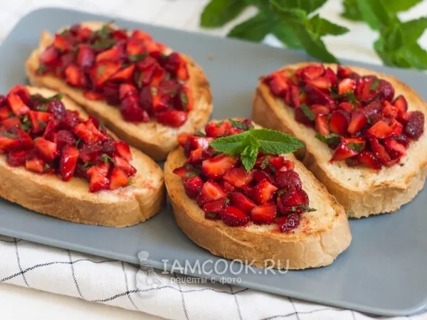 Фото блюда: Тосты с клубникой