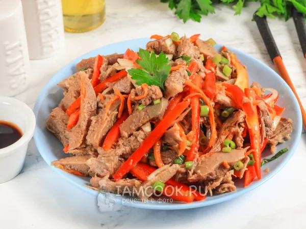 Фото блюда: Маринованный свиной язык по-корейски