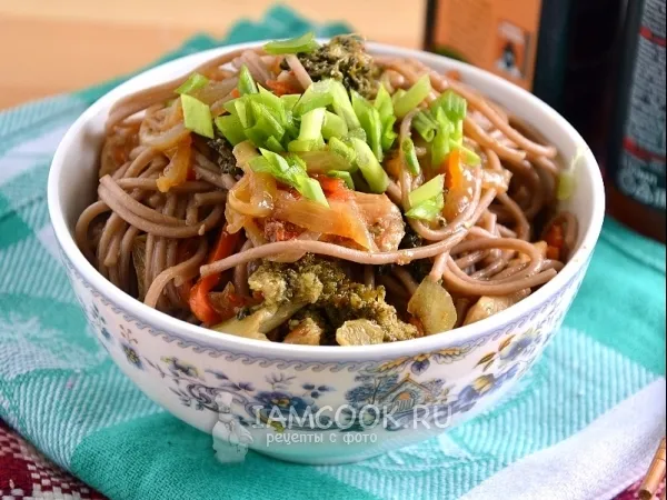 Фото блюда: Лапша «вок» с курицей